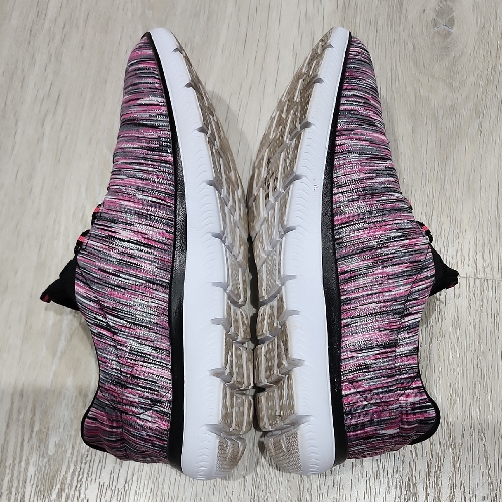 Skechers Pink and Black Knit Slip-On Athletic Sneakers - Picture 6 of 8